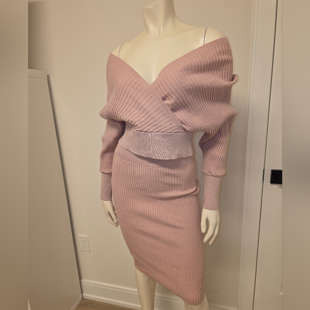 Simplee Elegant Dusty Pink Ribbed Cropped Knit Skirt Set 2 Piece Coord